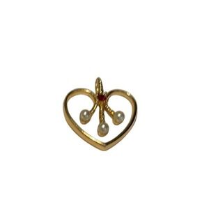 Elegant Gold‎ tone Heart Pendant with Pearls vintage Y2k